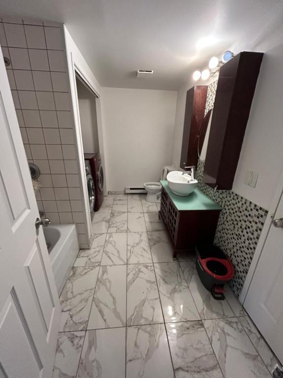 Très belle chambre à Pointe-aux-Trembles — photo 3