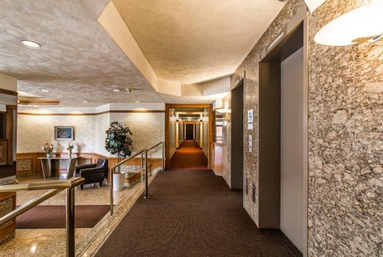 Studio - Montréal - $1,850 /mo 3
