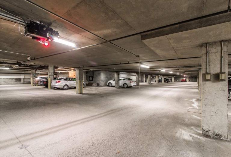 Studio - Montréal - $1,850 /mo 4