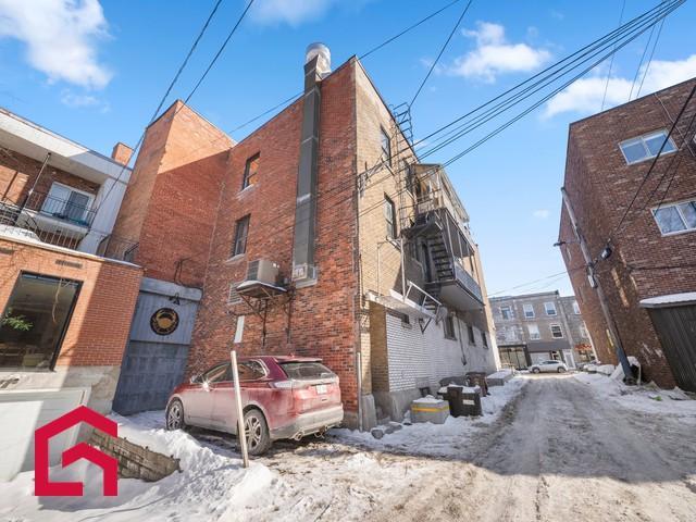 4137 4139 Rue Ste-Catherine E. — photo 2