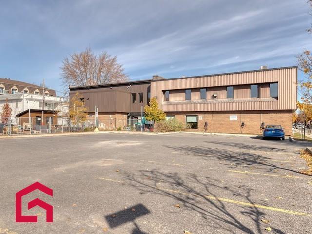 580 598 Rue St-Viateur — photo 2
