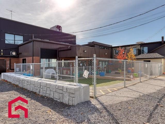 570 576 Rue St-Viateur — photo 3