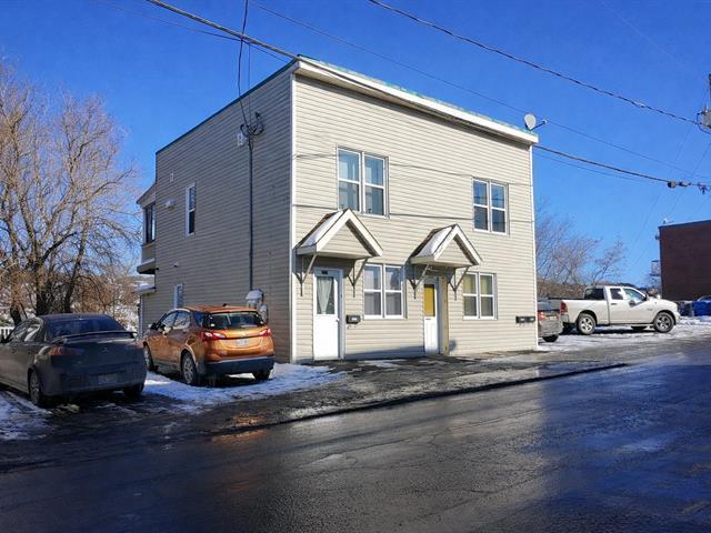 2005 2009 1e Avenue — photo 1