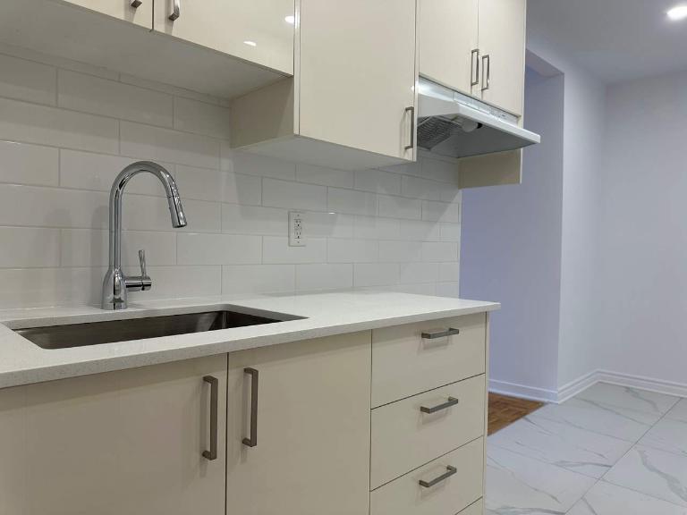 1700 Boulevard Shevchenko — photo 3