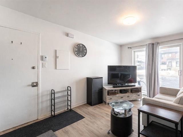 2330 Rue du Pont — photo 3