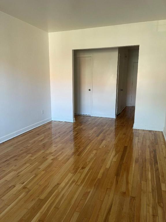 4950 Avenue Bourret — photo 2