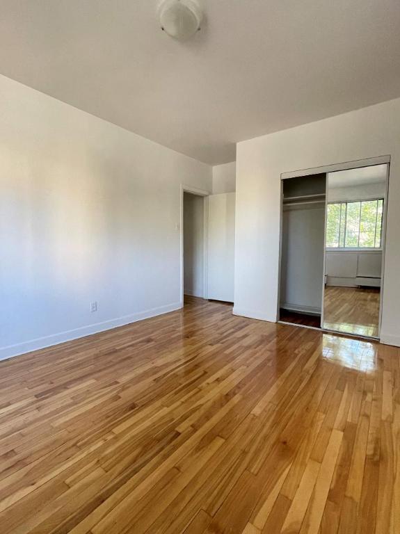 4950 Avenue Bourret — photo 3