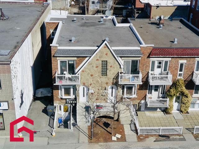 7445 7449 Boul. St-Laurent — photo 1