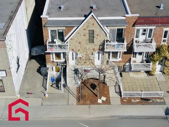 7445 7449 Boul. St-Laurent — photo 2