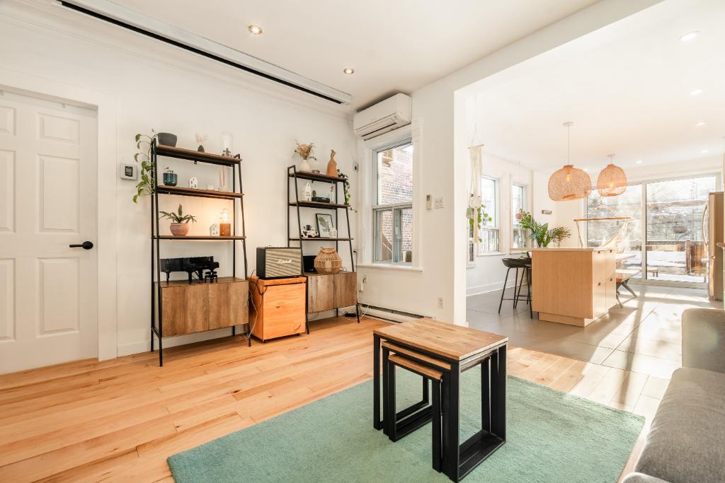 6682 Rue de Saint-Vallier, Montréal, QC, Canada — photo 2