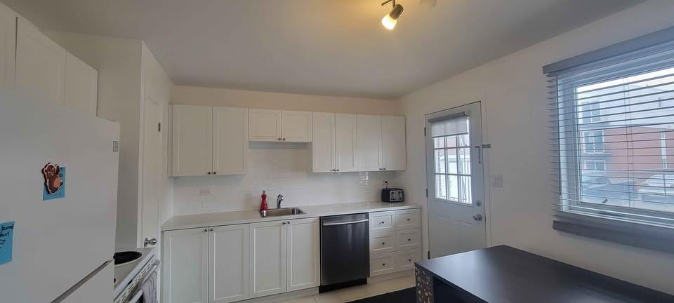 567 Rue Gaudette — photo 2