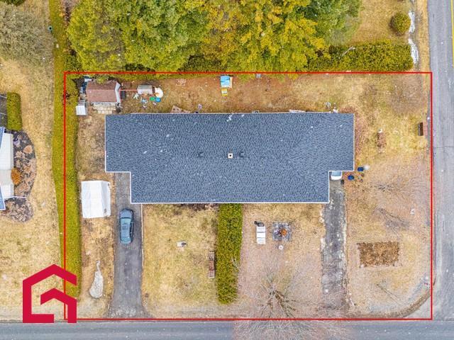 1472 1474 Ch. Fairview — photo 2