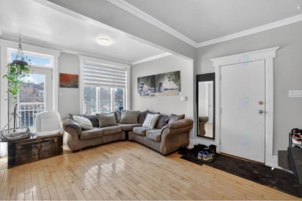 5361 Rue de Verdun, Montréal, QC, Canada — photo 2