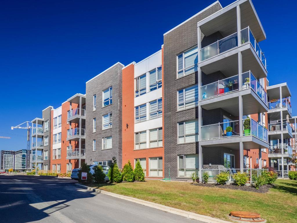 70 Rue Toe-Blake, Vaudreuil-Dorion, QC, Canada — photo 1