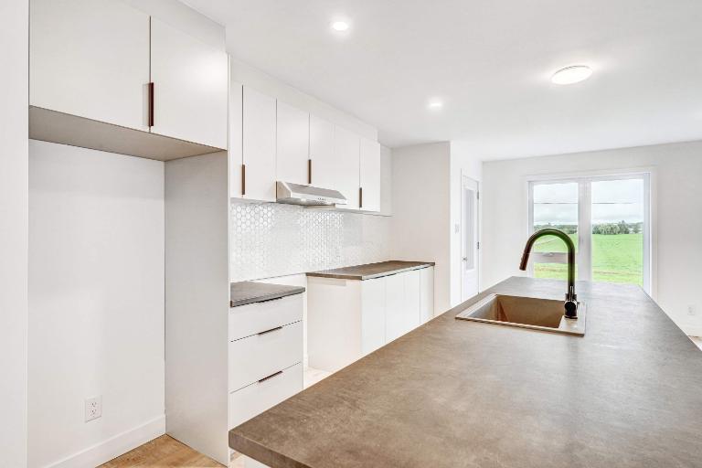 2055 Chemin Ridge — photo 1