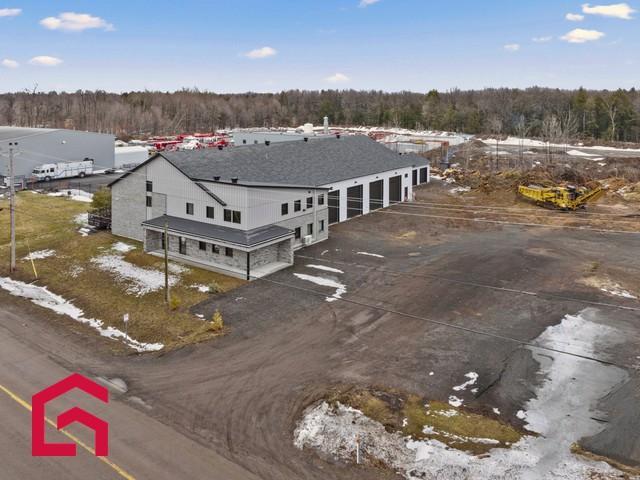150 Rue du Parc-Industriel — photo 1