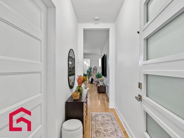 4851 4855 Rue Ste-Catherine E. — photo 2