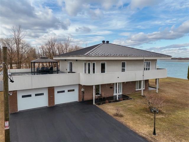71 Av. André-Gagnon — photo 1