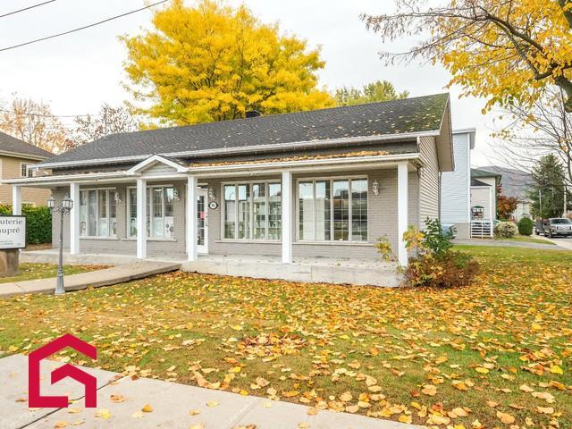 981 Rue Dupré — photo 1