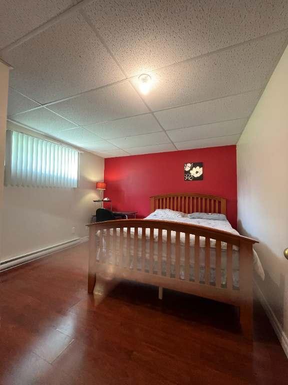 Grande Chambre meublée À LOUER 'immédiat À 720$/mois , Charlesbourg Montanges des roches !!! toutes incluses , pour personne seule ,