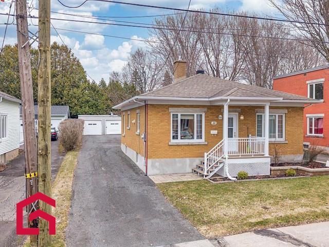 304 Rue Victoria — photo 1