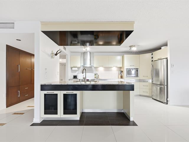 8145, App. 307 — photo 2