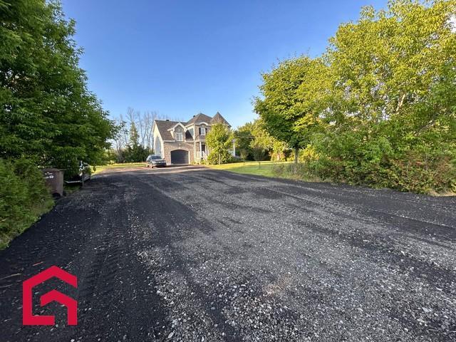 8945 Route Arthur-Sauvé — photo 2