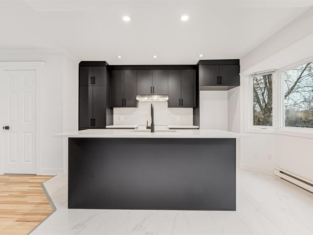 936Z Tsse d'Isère — photo 2