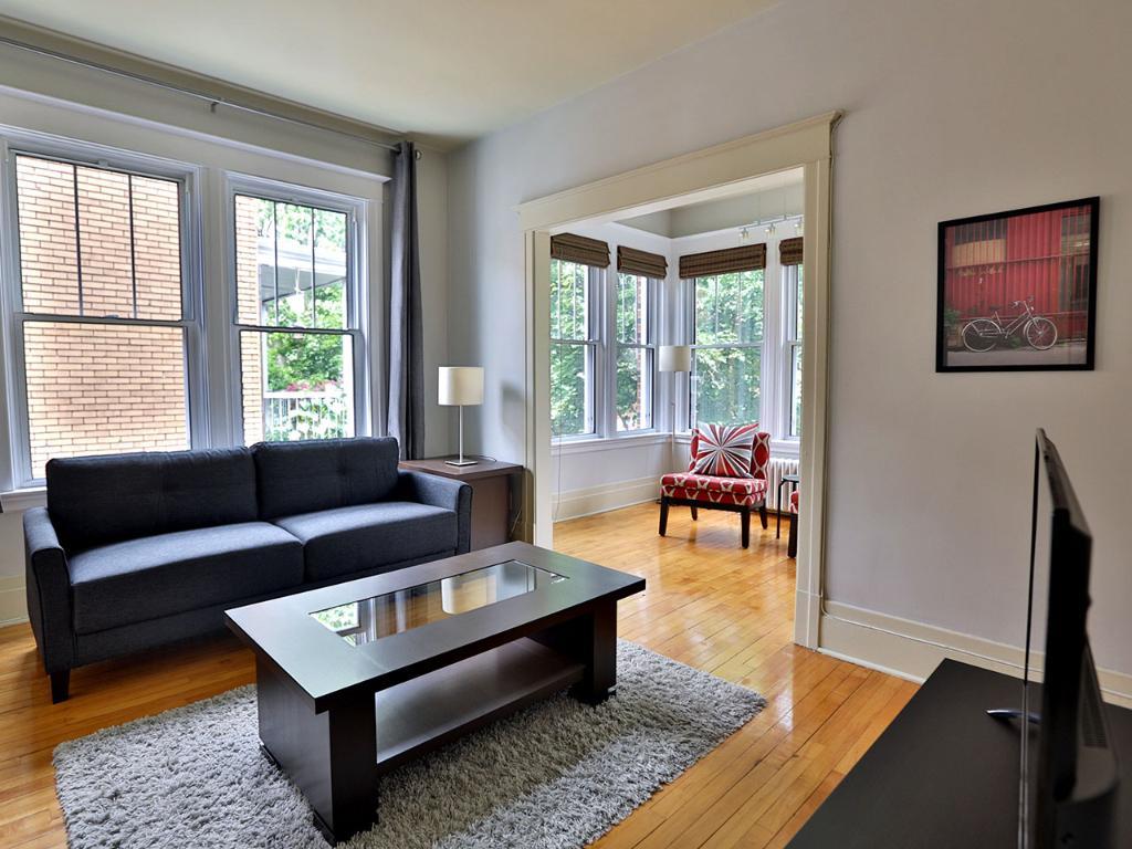 2313 Boulevard Laframboise — photo 3