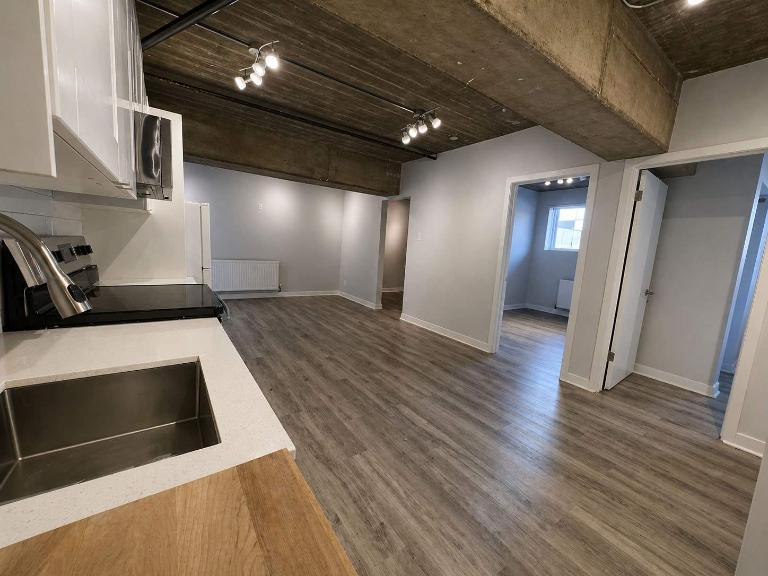 6815 Rue de la Roche — photo 2
