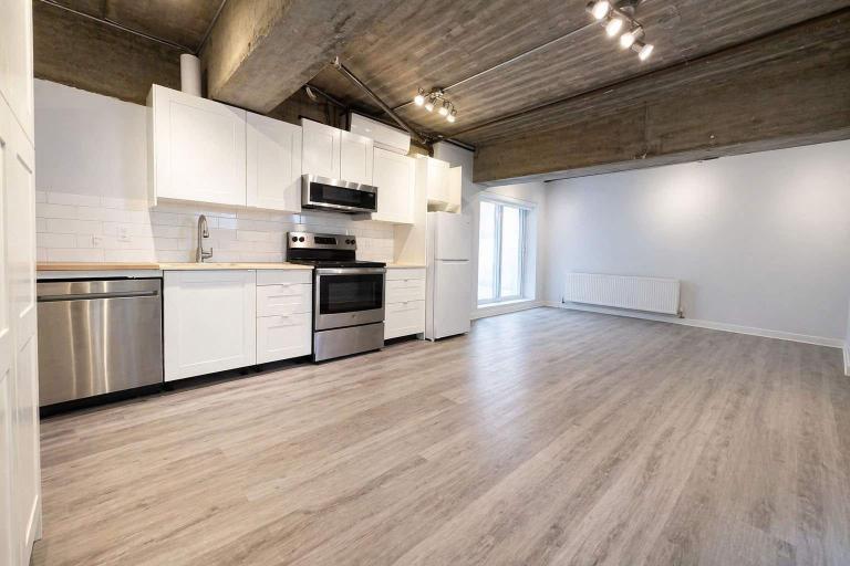 6815 Rue de la Roche — photo 1