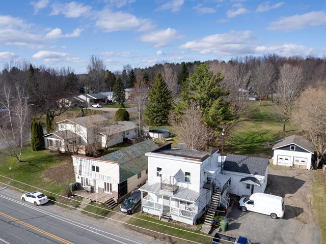 6049 6051 Rue Principale — photo 3