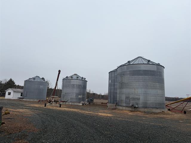 355 Route 261 — photo 2