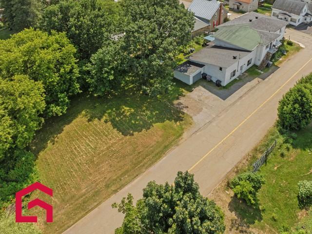 6835 6839 Rue Principale — photo 2