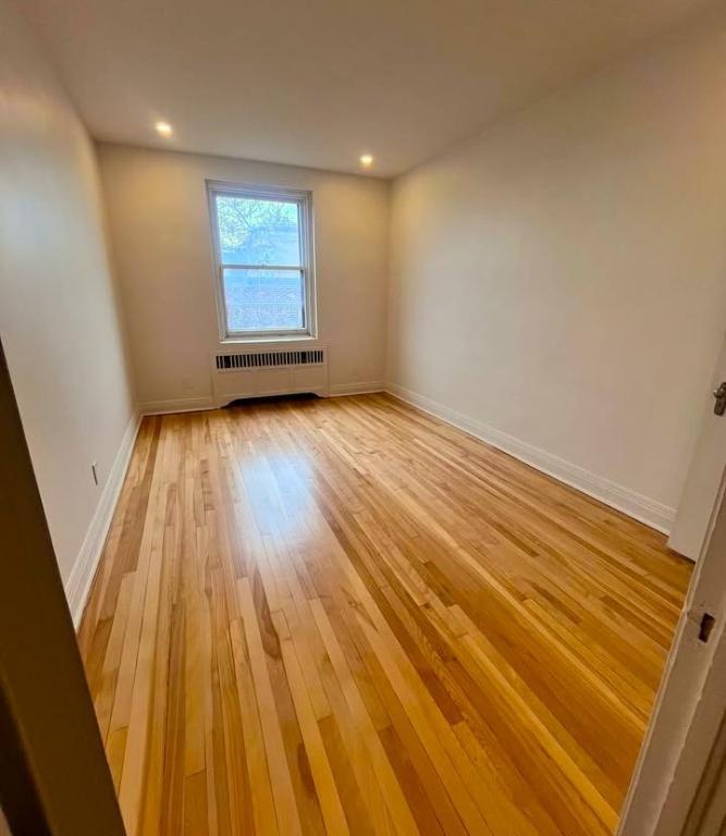 4815 Chemin Queen Mary — photo 3
