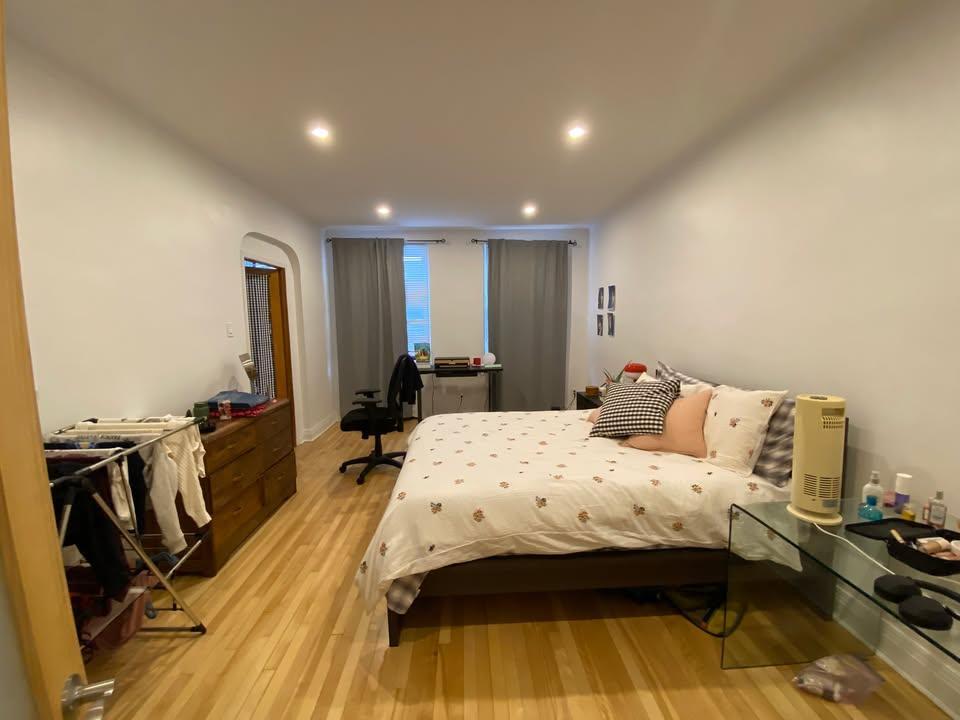 4815 Chemin Queen Mary — photo 2