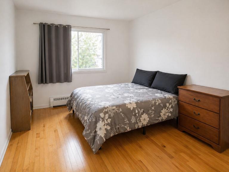2 CH - 1 SDB - Montréal - $1,400 /mo 4