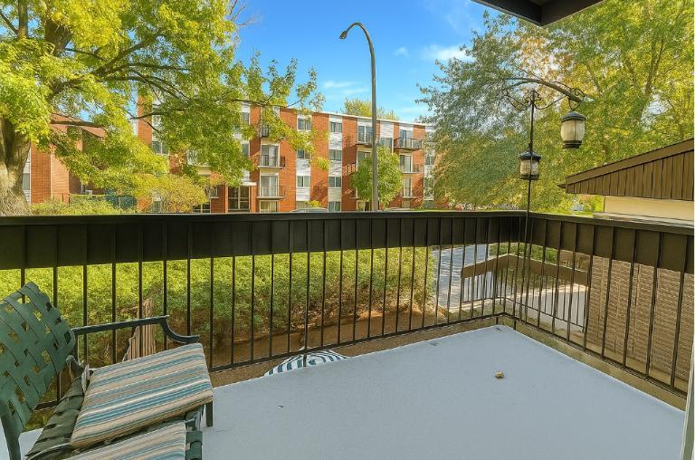 541 Rue Paul — photo 2