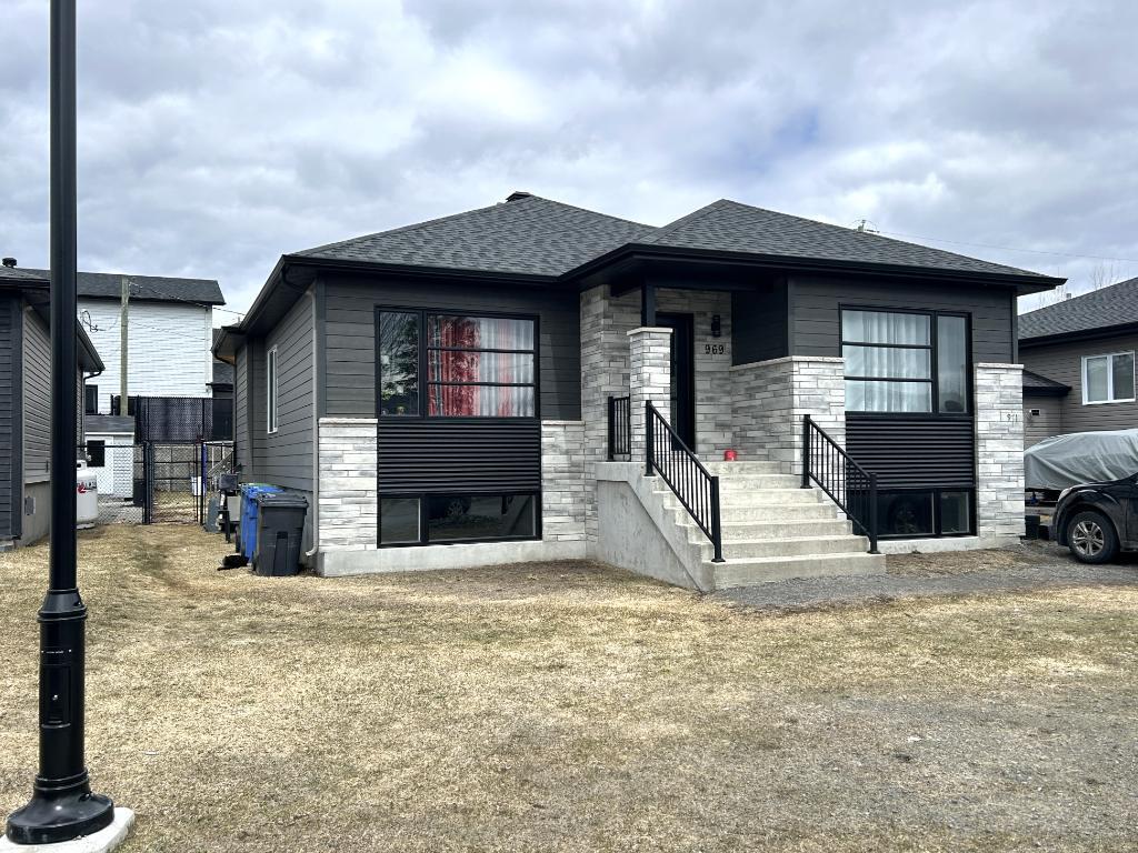971 Rue du Faubourg #969, Saint-Jérôme, QC J5L 0H9, Canada — photo 2