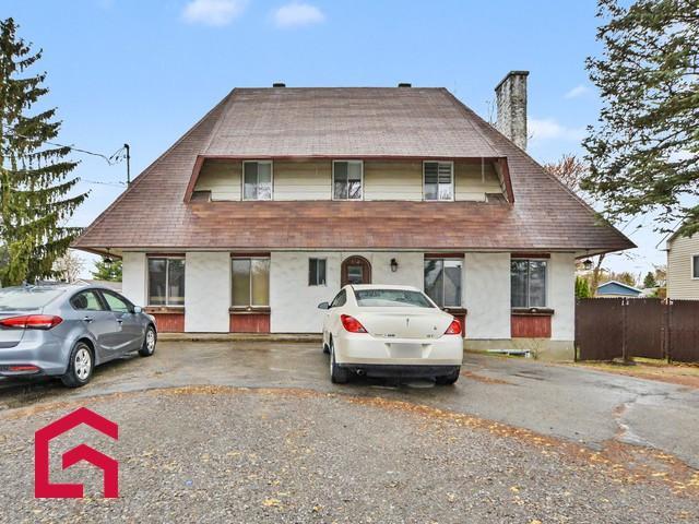 133 28e Avenue — photo 1