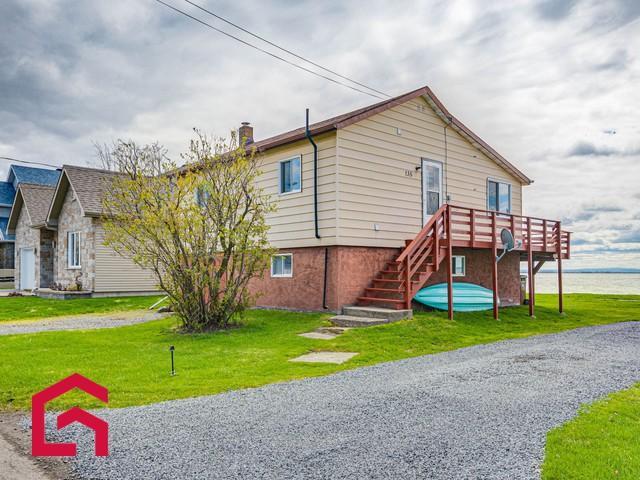 135 58e Avenue — photo 1
