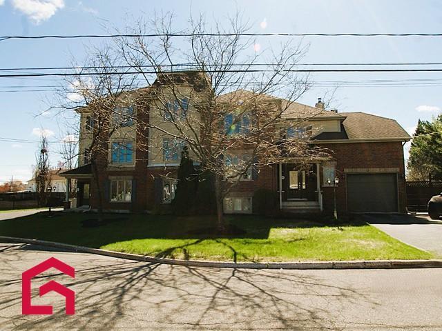1082 1088 Rue du Cantonnier — photo 1