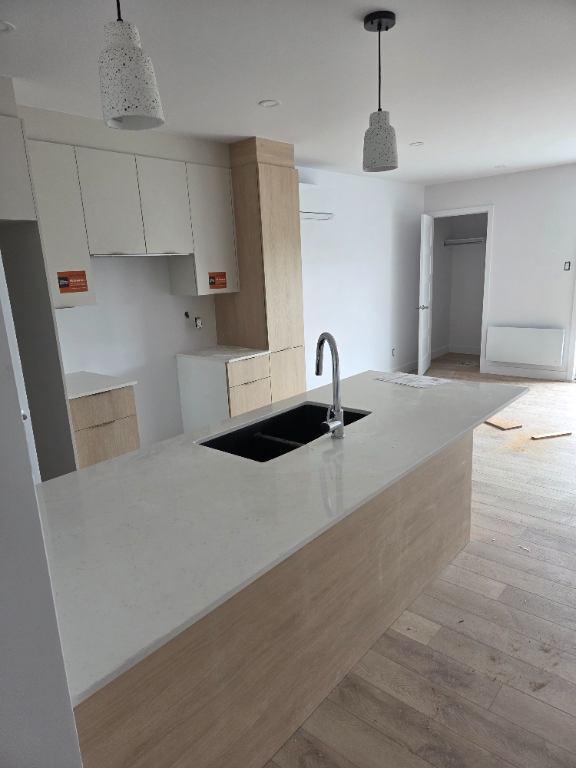 ✨ Logements neufs 5 ½ haut de gamme à louer à partir de 1595$ ✨ **PROMOTION 1ER MOIS GRATUIT** 2