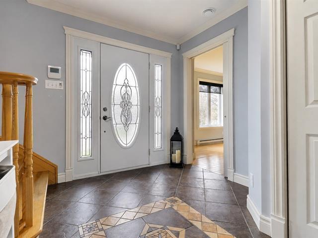 223 Rue St-Louis — photo 3