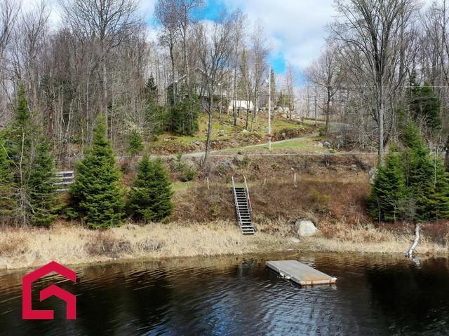 12787 Ch. du Lac-Kiamika — photo 2
