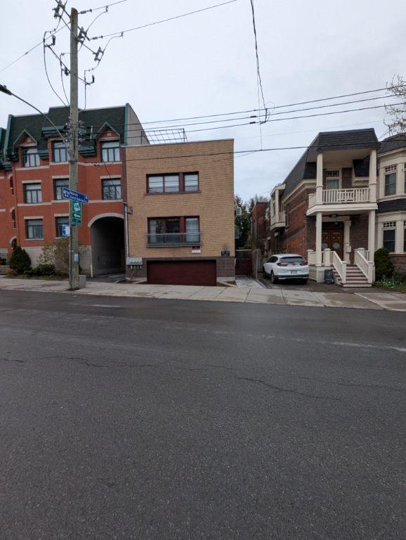 0622 Rue Charlevoix — photo 1