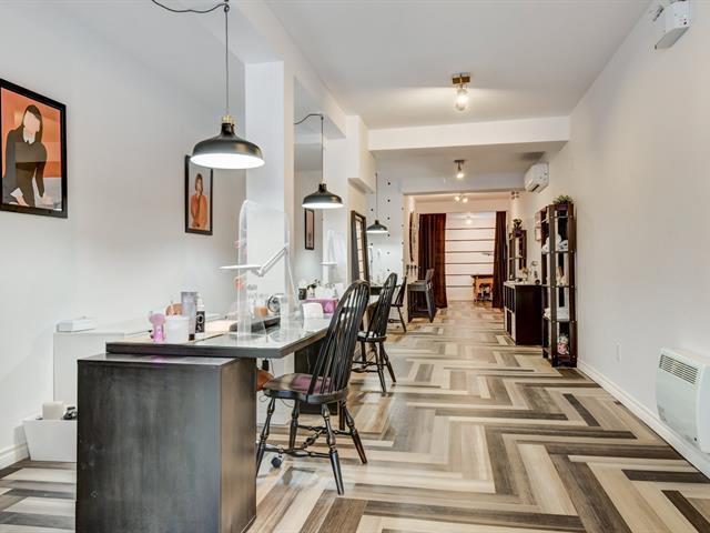 778A 778B Rue Labelle — photo 3