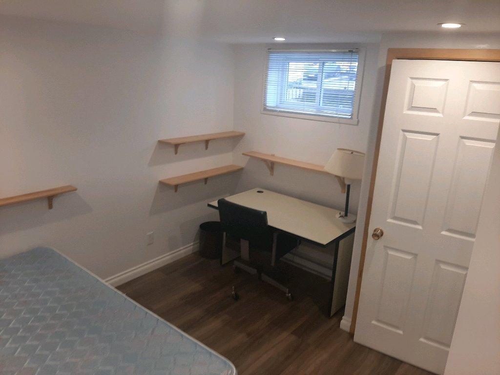 1054 Rue de Grenoble — photo 3