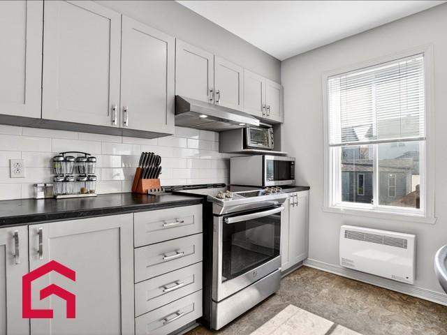 2071 Rue du Carat — photo 3