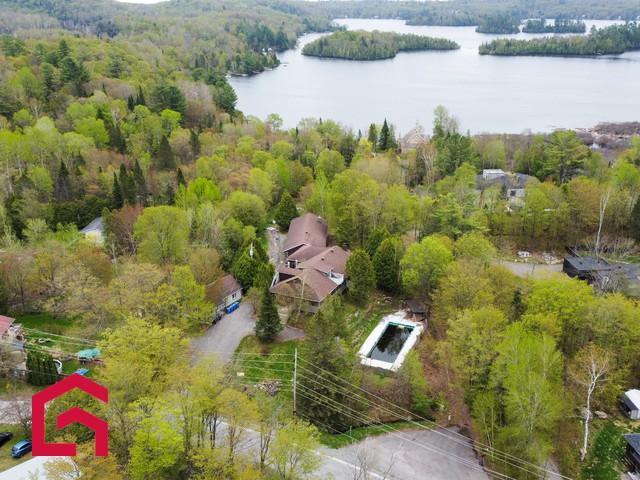 390 398 Ch. des Quatorze-Îles — photo 3